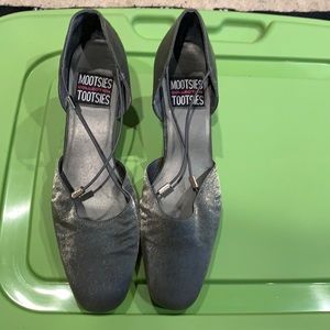 Mootsies Tootsies Pew sparkle heels size 8M